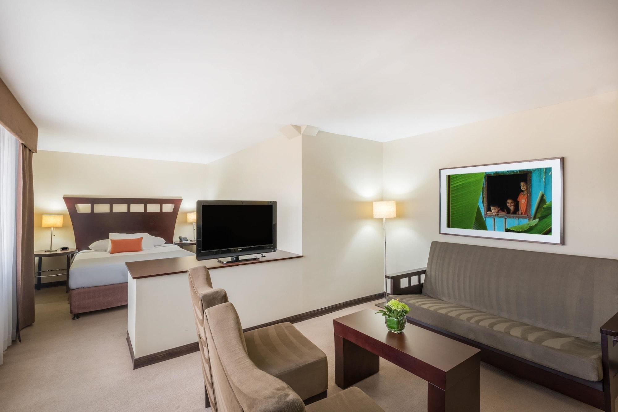 Tryp By Wyndham San Jose Sabana Otel Dış mekan fotoğraf