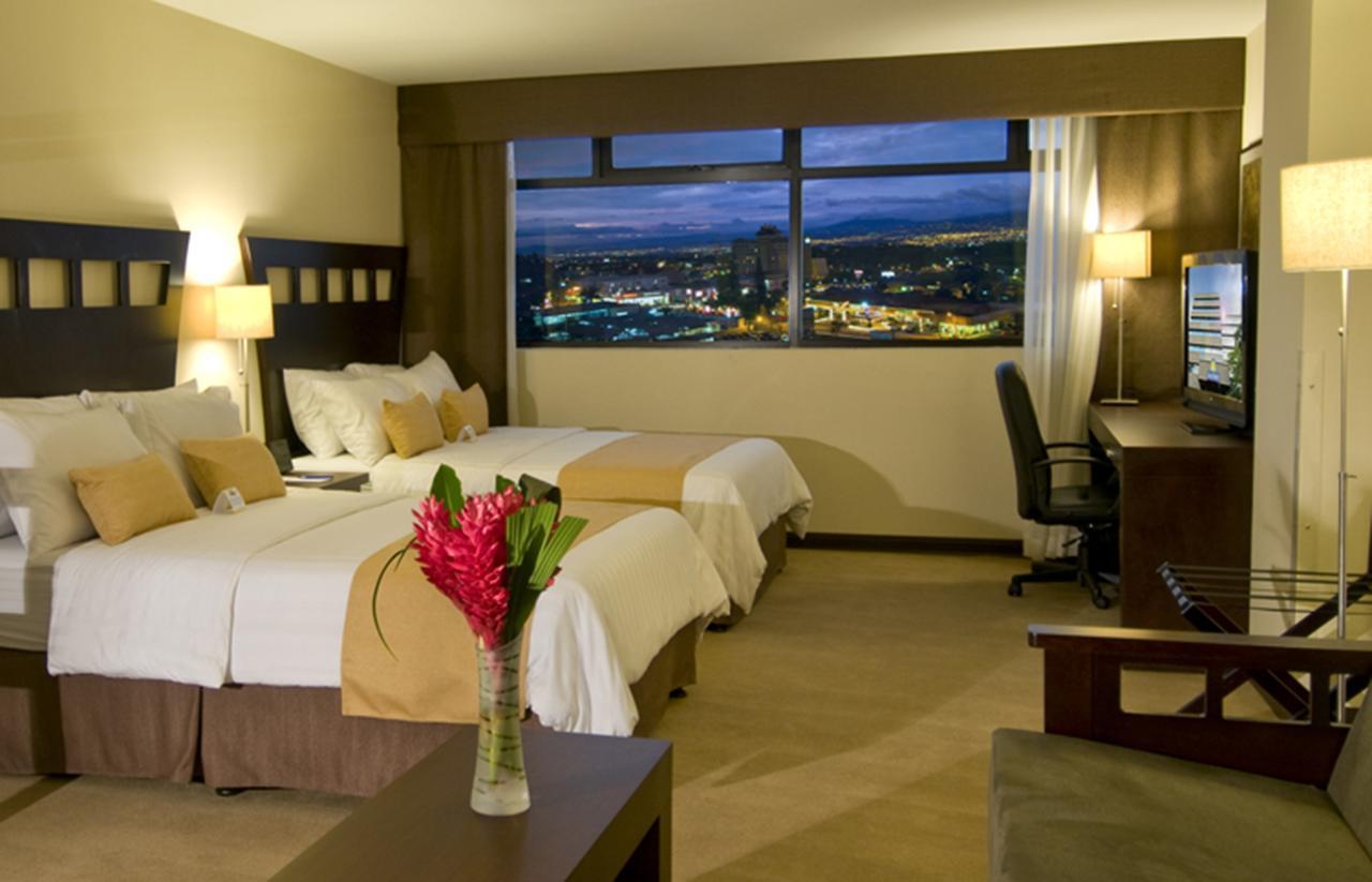 Tryp By Wyndham San Jose Sabana Otel Oda fotoğraf