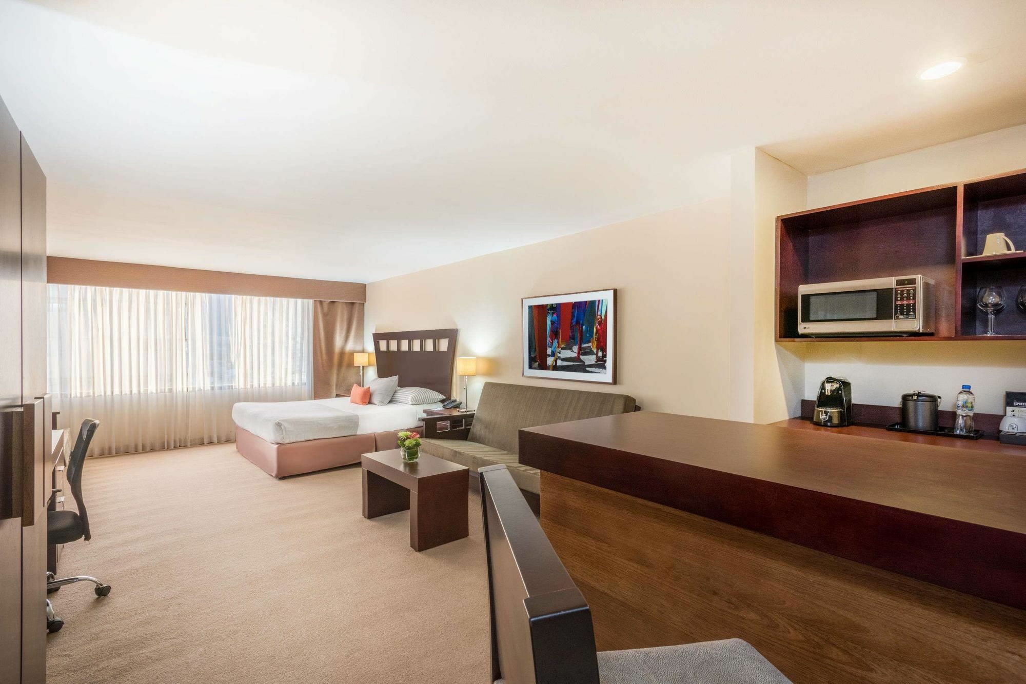 Tryp By Wyndham San Jose Sabana Otel Dış mekan fotoğraf